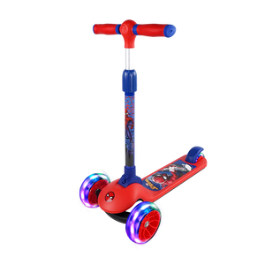 Marvel Spiderman Twist Kids Scooter 20172